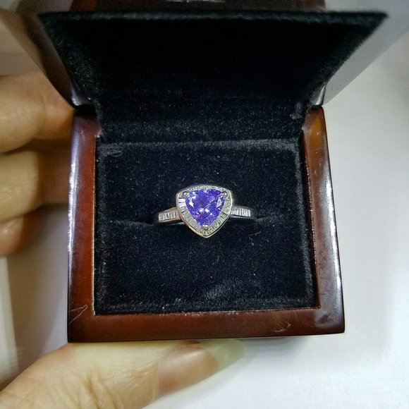 14k AAA Tanzanite Diamond Ring - Picture 5 of 5